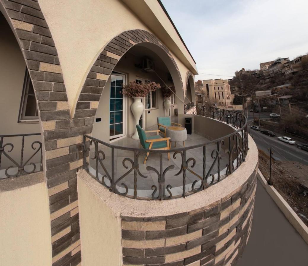 La Casa Hotel Yerevan Exterior photo